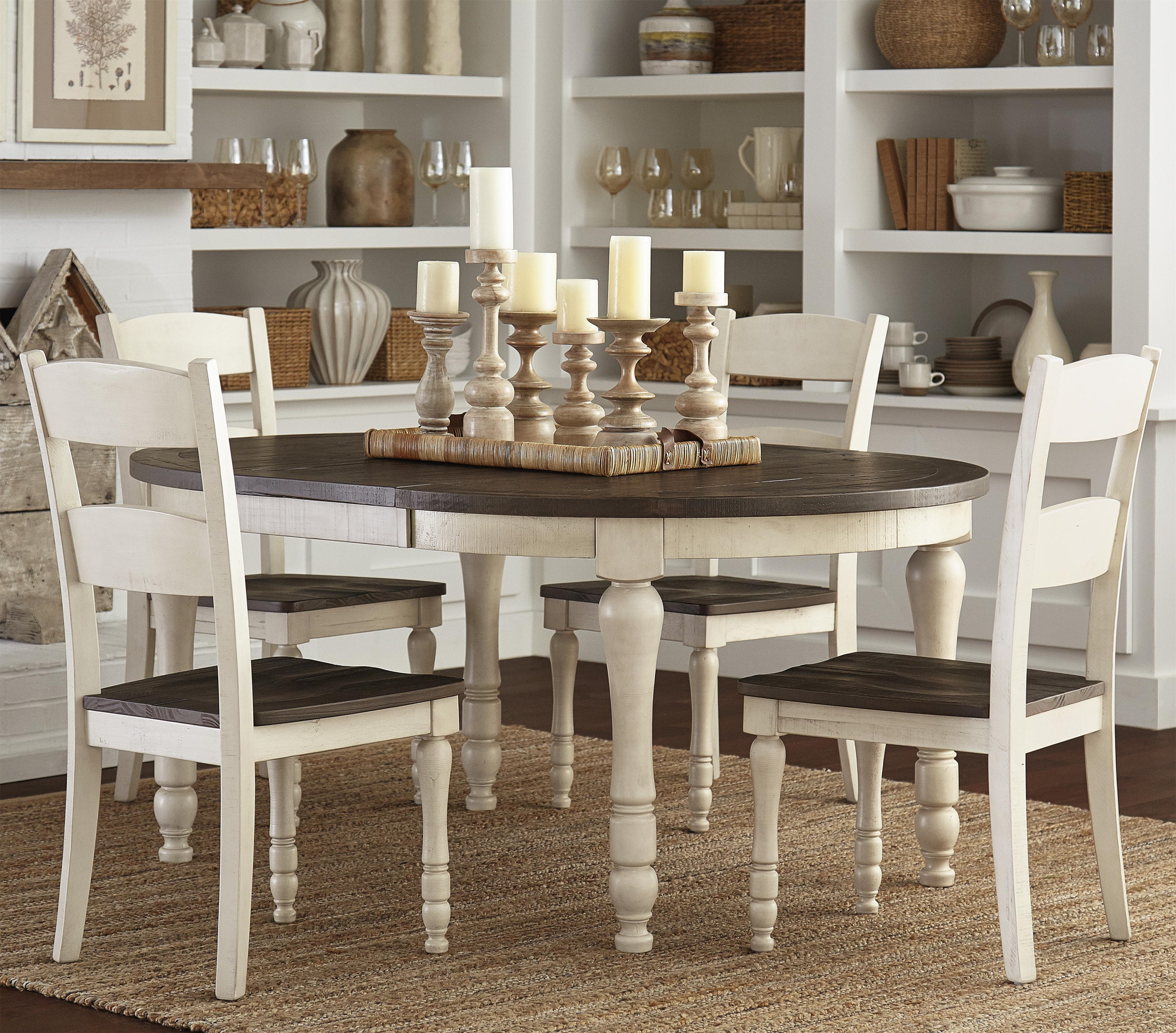 Madison County Table 4 Chairs